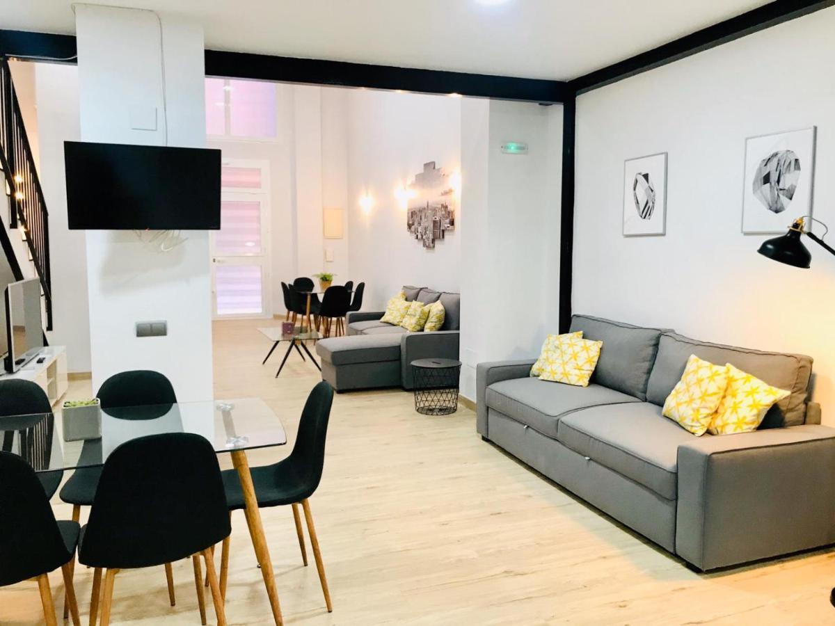 Modern & Spacious Apartment In Plaza De La Merced Malaga Exterior photo